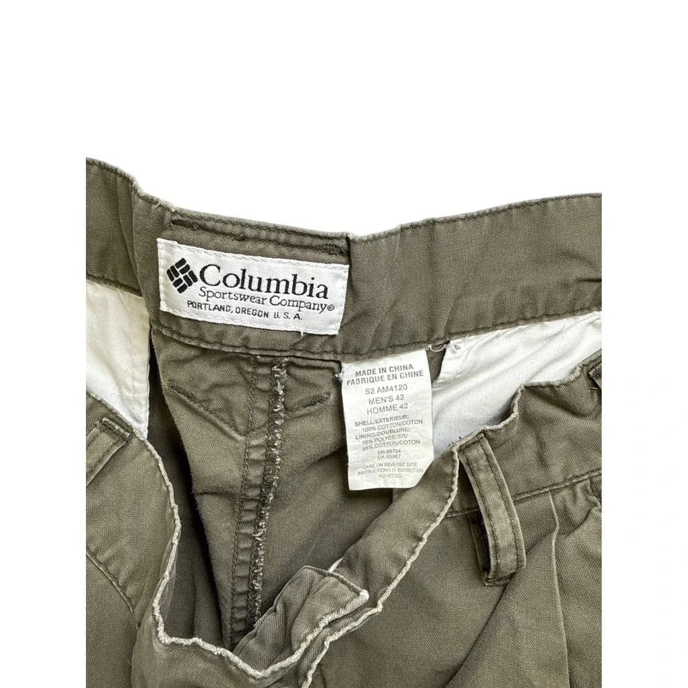 Columbia Mens Cargo‎ Shorts Size 42 Olive Green Cotton Canvas Utility Hiking